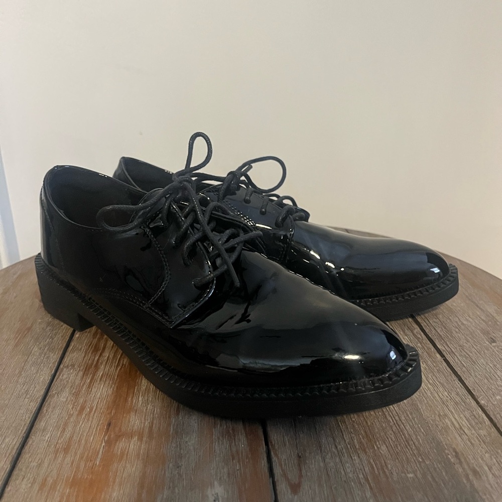 Classic Black women’s Dress Shoes